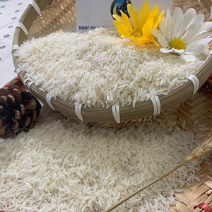 ข้าวหอมมะลิออร์แกนิคคุณภาพพรีเมียม ราคาดีที่สุด พร้อมจัดส่งรวดเร็ว มีราคาขายส่งสำหรับการทำอาหารเพื่อสุขภาพ ราคาถูก - Product Image 1
