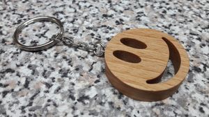 Llavero Pequeño de Madera con Grabado Láser para Eventos Promocionales, Marca Corporativa y Regalos para Clientes - Product Image 3