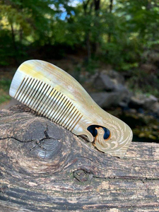 Peigne en corne de buffle unique pour cheveux, peigne en corne naturelle colorée de qualité supérieure pour extensions capillaires, fabriqué au Vietnam - Product Image 1