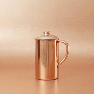 Ensemble de carafes en cuivre pour usage traditionnel culturel, ensemble métallique de stockage d'eau avec verres, durable, réutilisable, vaisselle de cuisine et de salle à manger. - Product Image 1