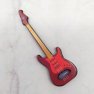 Miniatura de Guitarra de Madera, Figura de Guitarra Eléctrica Roja, Decoración de Instrumento Musical para Casa de Muñecas, Decoración de Escenas DIY para mayores de 14 años - Product Image 1