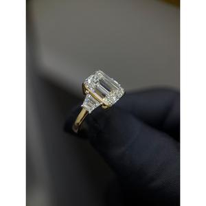 Luxury 18K White Gold Lab Grown Diamond Eternity Trapazoid Ring Certified Bridal Wedding Anniversary Fine Jewelry Wholesale Bulk - Product Image 2