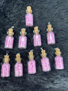 Venta al por Mayor de Colgantes de Cuarzo Rosa Natural de Alta Calidad, Tallados y Grabados con Temática de Amor, Regalos para Bodas y Festividades para Hombres y Mujeres - Product Image 5