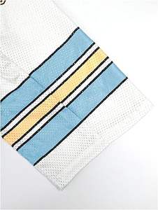 Camiseta de Fútbol Personalizada de Malla OEM, Estilo Urbano Oversize, Cuello en V, Estampado de Números, Transpirable, Top Deportivo al por Mayor - Product Image 3