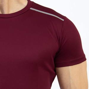 T-shirt décontracté pour homme en coton 100% tricoté, col rond, manches courtes, couleur marron uni, séchage rapide, respirant, coupe classique, avec logo sur le devant - Product Image 4