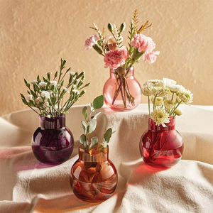 Mini Florero de Vidrio Rosa Claro de Primera Calidad, Florero Elegante para Decoración Moderna del Hogar y Eventos - Product Image 6