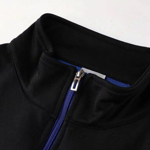 Conjunto Deportivo de Invierno para Hombre, Diseño Moderno, Manga Larga, Color Personalizado, Liso, en Venta - Product Image 4