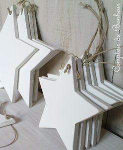 Metal Triangle Wall Sculpture Set of 3 Modern Farmhouse Style Christmas & Diwali <b>Ornament</b> Gold Finish Home Decor <b>Shelf</b> Display - Product Image 4