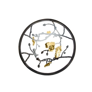 Mesa tapizada de lujo Saleem International 2026 con base decorativa de hoja de ginkgo en metal dorado para entrada o dormitorio - Product Image 4