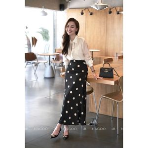 CV629 Black White Polka Dot Satin Polyester Maxi Skirt Women High Waist <b>Thigh</b> Fit Casual Trumpet/Mermaid Design Machine Washable - Product Image 3