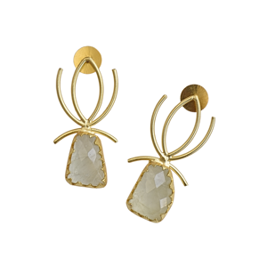 Boucles d'oreilles artisanales en laiton et calcédoine, plaquées or, légères, avec pierres naturelles, vente en gros - Product Image 1