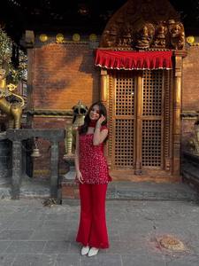 ชุดปาลาซโซผ้าฝ้ายลายชนเผ่าสุดหรู พร้อมผ้าคลุมไหล่ ผลิตจากผ้าคุณภาพพรีเมียม สวมใส่สบาย ดูดี เหมาะสำหรับงานปาร์ตี้ - Product Image 3
