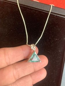 Colgante Clásico de Boda Hecho a Mano con Topacio Azul de Calidad AAA, Bañado en Plata Alemana y Engaste de Garra para Mujer - Product Image 1