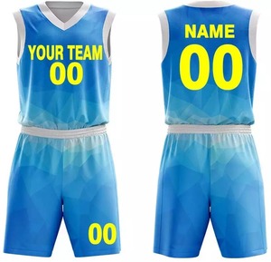 Ensemble d'uniformes de basketball raffinés : Maillot respirant et short léger, vêtements de sport contemporains et aérodynamiques - Product Image 3