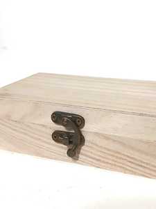Caja Rectangular de Madera de Paulownia Moderna y Sostenible en Oferta, con Diseño Multifuncional y Capacidad Personalizable - Product Image 2