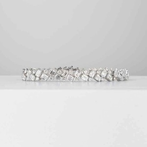 Sparkly Moissanite Emerald & Round Cut Diamond Tennis <b>Bracelet</b> for Womens With 925 Silver Fine Engagement Gift For Womens - Product Image 5