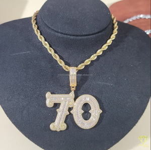 จี้เพชรโมอิสซาไนต์สุดหรู รูปเลข "777" สร้อยคอเงิน เครื่องประดับฮิปฮอป ขายส่ง - Product Image 3