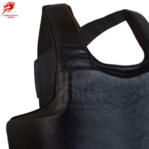Gilet de protection thoracique en cuir de haute qualité avec construction légère, respirant et durable, ajustement sûr et réglable - Product Image 6