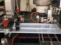 Ligne de production de sacs Doypack entièrement automatique à grande vitesse pour l'emballage de café et d'aliments en plastique, machine à sceller trois côtés pour sacs à fermeture éclair