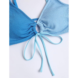 Conjunto de bikini de dos piezas con bloques de color para mujer, top halter y pantalón de cintura alta con textura de cristal y agujeros - Product Image 4