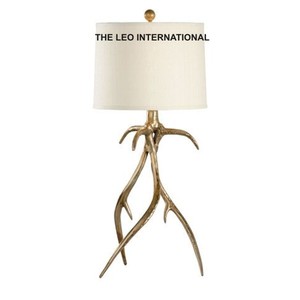 Lámpara de Mesa de Lujo con Diseño de Antler, Precio de Exportación, Diseño Más Popular, Luces para Bodas, Lámpara de Escritorio para Decoración Interior de Hogar y Hotel - Product Image 1