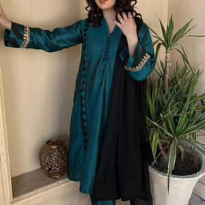 Ensemble de costume 3 pièces pour femmes pakistanaises et indiennes, imprimé floral, dupatta, tissu en toile respirant, chemise et pantalon de couleur unie pour femmes - Product Image 6
