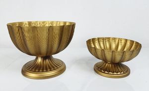 Antique Brass Flower Pot with Circular <b>Shell</b> Pattern Classic Design for Indoor Plants Durable Decorative Planter - Product Image 4