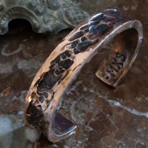 Pulsera Resistente de Cobre Negro Meteor - Product Image 1