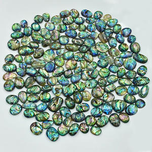 Concha de abulón con doble cristal y gema tallada en forma de rosa para la fabricación de anillos y colgantes para mujeres. - Product Image 1