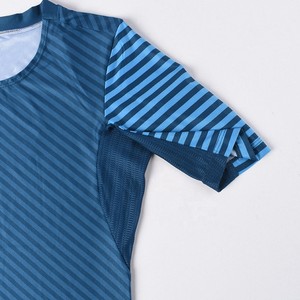 Camiseta Deportiva Personalizada para Hombre, Manga Corta, Ajustada, Azul a Rayas, Absorbe la Humedad, Transpirable, Secado Rápido, para Todas las Temporadas - Product Image 5