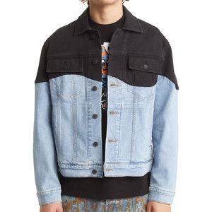 Veste en jean sur mesure avec surface lisse, construction durable, poches pratiques et coupe confortable - Product Image 2