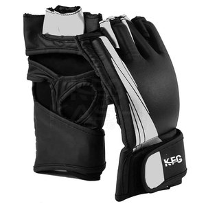 Guantes de Piel para Kick Boxing y MMA de Estilo Premium, Transpirables, que Absorben la Humedad, con Correa de Muñeca Ajustable, Unisex de Alta Calidad - Product Image 4