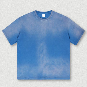 เสื้อยืดแขนสั้นผู้ชายสีน้ำเงินไล่เฉดสี ทรงลำลอง ระบายอากาศได้ดี คอทรงกลม ผ้าถัก สำหรับฤดูร้อน สีพื้น ย้อมสีเรียบ - Product Image 1