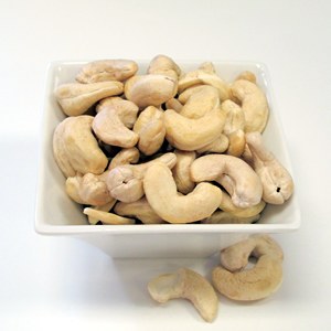 Anacardos Orgánicos Blanqueados y Secos de Alta Calidad, W320 Premium Crujientes, Sin GMO, Sin Gluten, Venta al Por Mayor, Directo de Fábrica, Exportación - Product Image 1