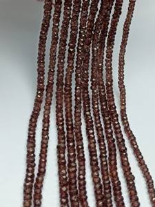 Cuentas Redondas Facetadas de Circonio Rojo Natural de Alta Calidad M.Y.GEMS NRZ-T783 Certificadas por Aigs de 4mm-4.50mm para la Fabricación de Joyas - Product Image 3