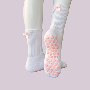 Calcetines Antideslizantes con Lazo, Calcetines de Yoga y Pilates a Rayas de Alta Calidad con Logotipo, Antibacterianos y Sostenibles para Pilates - Product Image 3