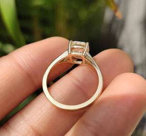 แหวนหมั้นเพชรโมอิสซาไนต์ทองคำแท้ 14k น้ำหนัก 1 กะรัต ระดับความสะอาด VVS1 VS1 แหวนแต่งงานคลาสสิกสำหรับผู้หญิง ปราศจากนิกเกิล ปราศจากสารตะกั่ว Avira Jewels India - Product Image 2