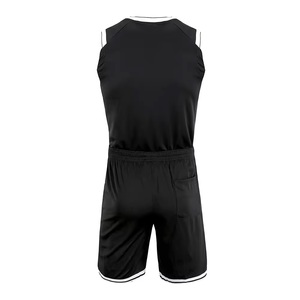 Conjunto de camiseta de baloncesto para hombre de alta calidad, pantalones cortos negros sin mangas con cuello en V que absorben la humedad, pantalones cortos con cintura elástica, ropa deportiva para todas las estaciones - Product Image 2