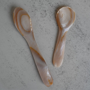Cucharas de concha de nácar brillante de primera calidad, tamaños personalizables, logotipo tallado, cucharas para servir caviar para el hogar, hoteles y restaurantes - Product Image 5