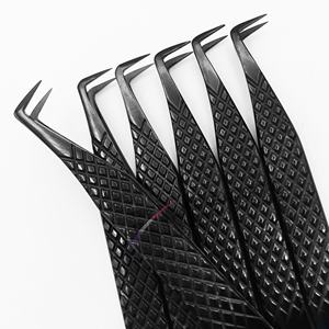 Pinzas para Extensión de Pestañas RMI, Color Negro Plasma, Punta Suave y Duradera con Agarre de Diamante, Acero Inoxidable Japonés, Producto Popular en Tendencia - Product Image 5