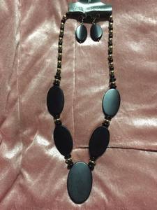 Collar de cuentas de neumático, cuentas redondas negras, joyería de moda para mujer, accesorio de disfraz, para ocasiones festivas, hecho a mano, collar llamativo - Product Image 5