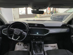 Audi Q3 SUV de Luxe 35 TFSI Sportline 2022 d'occasion, automatique, essence, Euro VI, feux LED - Product Image 5