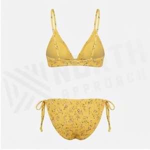 Ensemble de bikini à imprimé floral jaune North Approach avec texture côtelée et bas de bikini à nouer sur les côtés - Product Image 2