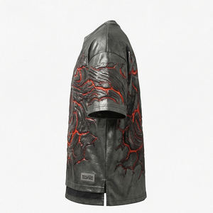 Camiseta Urbana de Lujo con Brillo Metálico, Camisa de Diseñador de Moda Oversize, Estilo Casual para Hombre, Europa, Estados Unidos, MALUZA INDUSTRIES - Product Image 4