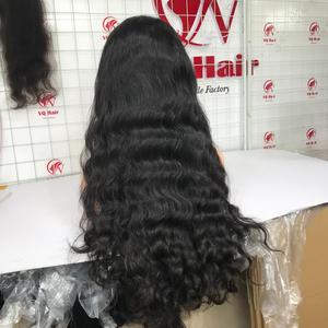 Tressage de cuticules vietnamiennes de haute qualité donneur unique trame de cheveux humains perruque avant en dentelle cheveux vierges Machine de qualité Double trame - Product Image 1