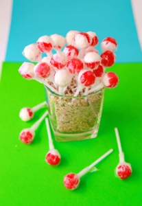 Dulces de Navidad hechos con frutas frescas naturales, piruletas de malvavisco con sabor a fresa fabricadas en Vietnam - Product Image 2