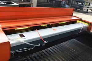 Giảm Giá 33% Trung Quốc Nhà Cung Cấp Giá Tốt Nhất 900N Acrylic Da Nhựa Co2 Máy Cắt Laser - Product Image 4