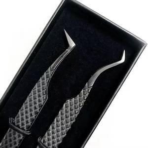 Juego de Pinzas para Pestañas de Acero Inoxidable de Precisión Morje Surgical MS-ET-0007, Puntas Suaves, 10 mm de Longitud, Agarre Perfecto, Empaque en Caja Rosa - Product Image 3