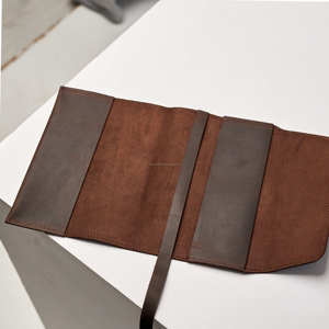 Étui de protection en cuir robuste et anti-odeur au design épuré pour carnet A5 rechargeable – Idéal pour les notes quotidiennes - Product Image 4