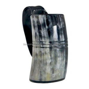 Mug en corne de buffle, artisanat traditionnel fait à la main, poli naturellement, durable, unique, vaisselle de table, article cadeau pour la maison - Product Image 3